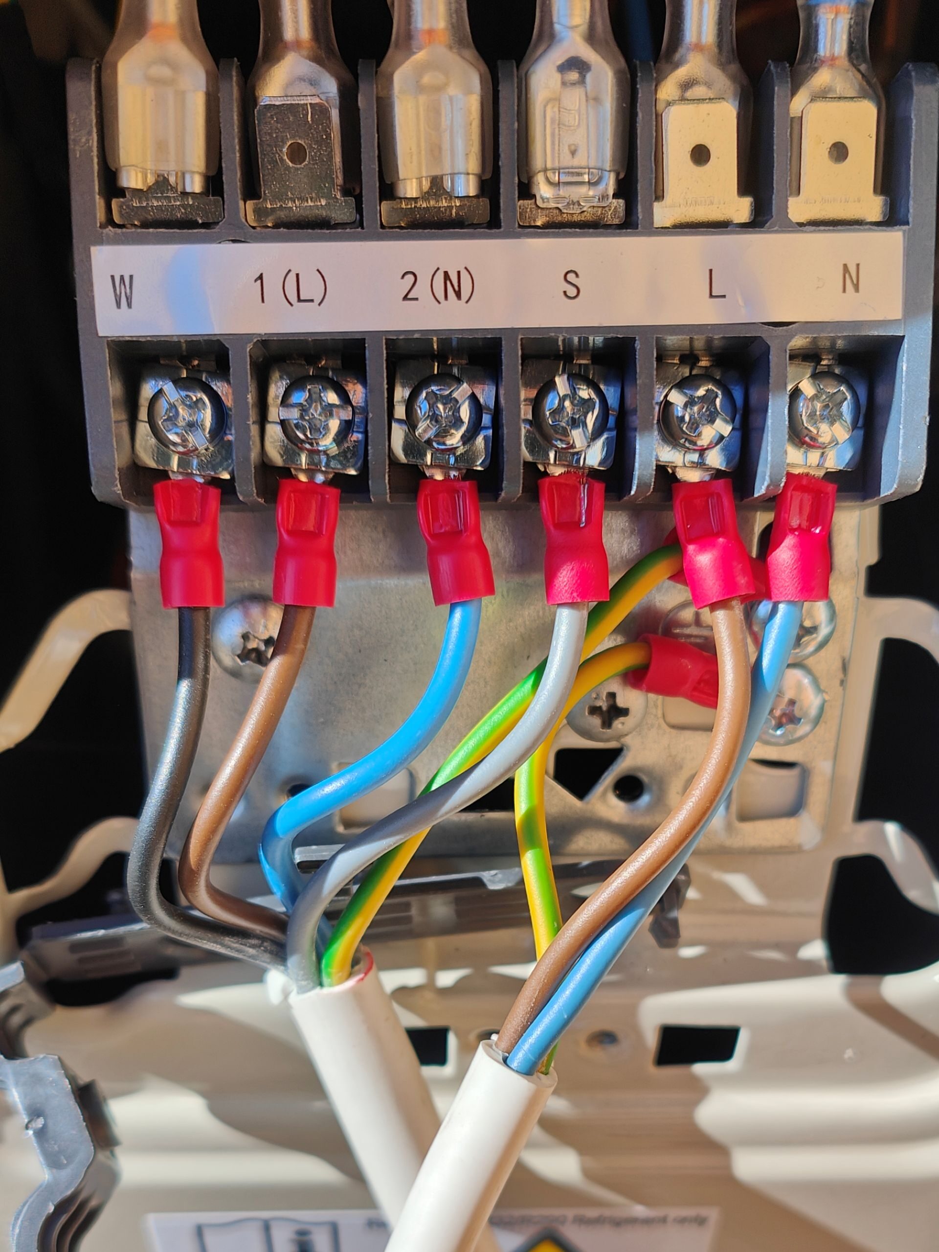 Klímaberendezés hibás elektromos bekötésének javítása